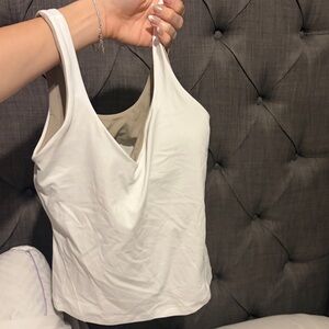 LULULEMON White Women's Tank Top waist length